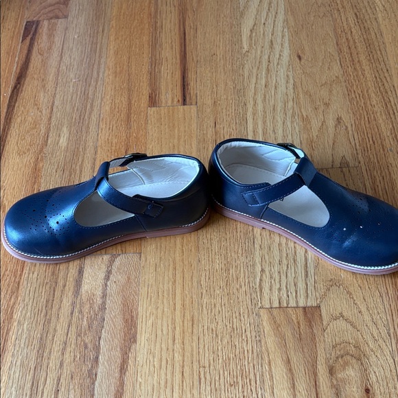 Felix & Flora Girls Maryjane dress shoes perfect for Easter - Picture 7 of 9